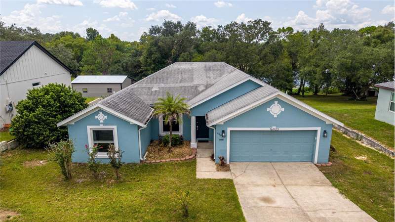 3 bedroom Single Family Residence at 16023 Worthington, Worthington Place, Mascotte — photo 4