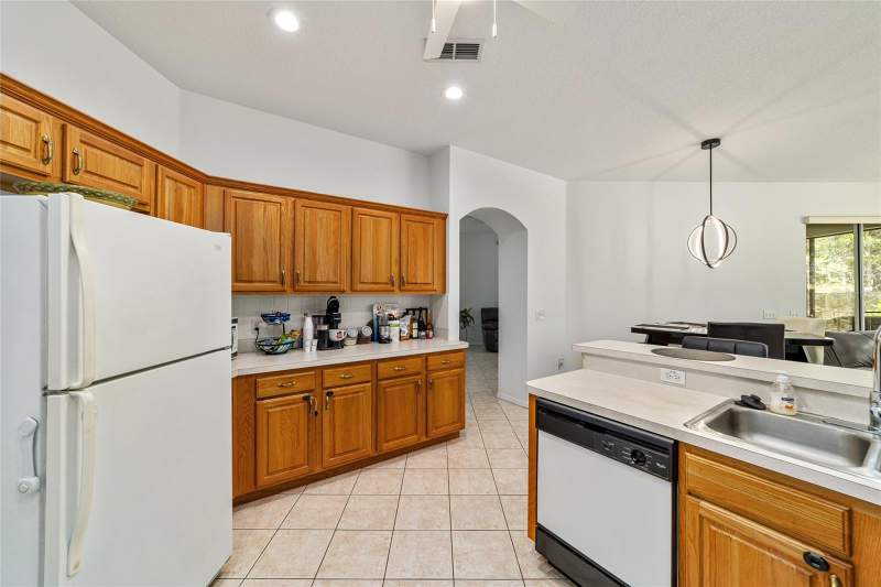 3 bedroom Single Family Residence at 20870 SW 90th Loop, Rainbow Spgs 01 Rep, Dunnellon — photo 5