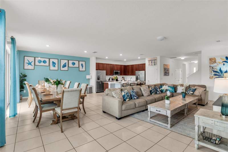 10 bedroom Single Family Residence at 2576 Shanti Drive, Veranda Palms Ph 2B1, Kissimmee — photo 4