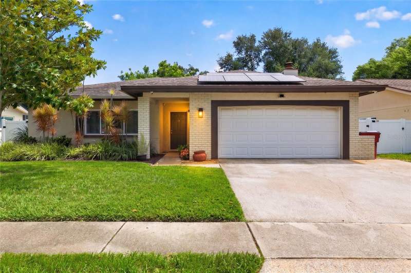 1977 CITRUS HILL ROAD home for sale in Beacon Groves