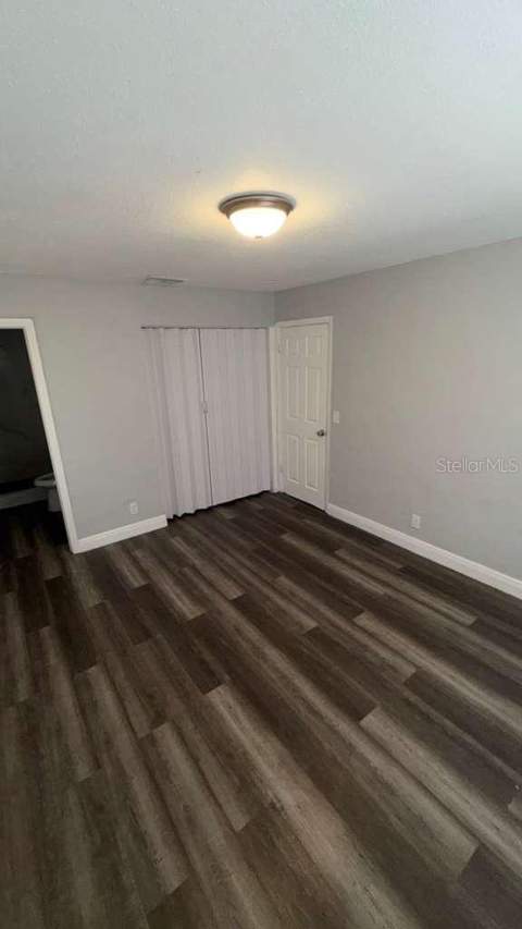 2065 Balfour Circle, Tampa FL - photo 9 of 10