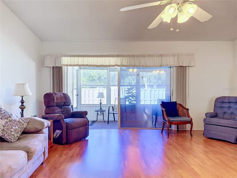 2 bedroom Condominium at 3206 42nd Street #Na, Cortez Villas Condo 8 Ph A, Bradenton — photo 2
