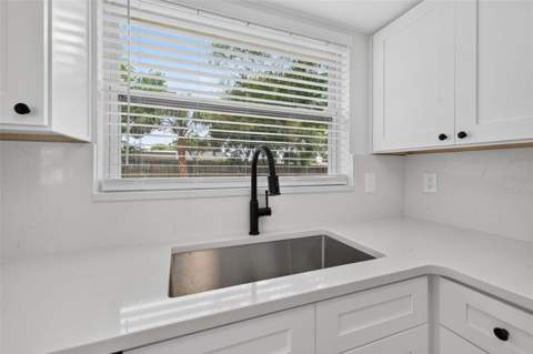 9001 Arndale Circle, Tampa FL - photo 24 of 33