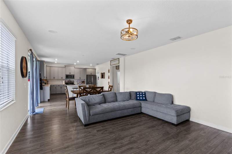 4 bedroom Single Family Residence at 12016 FICTION AVENUE, STOREY PARK, ORLANDO — photo 5