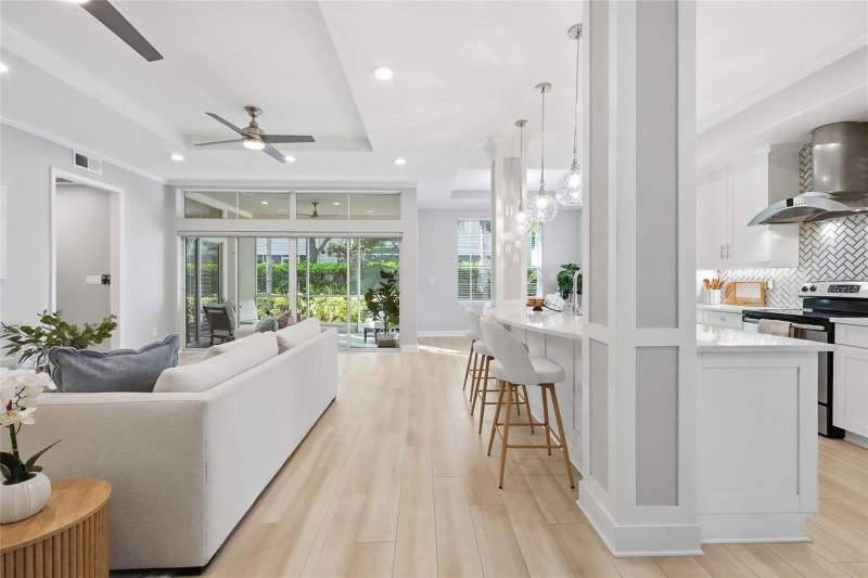 2 bedroom Condominium at 7946 Tybee Court, Savannah Preserve At University Place, University Park — photo 3