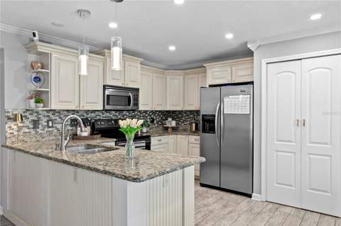 5175 Coquina Key Drive #A, St Petersburg FL - photo 14 of 34