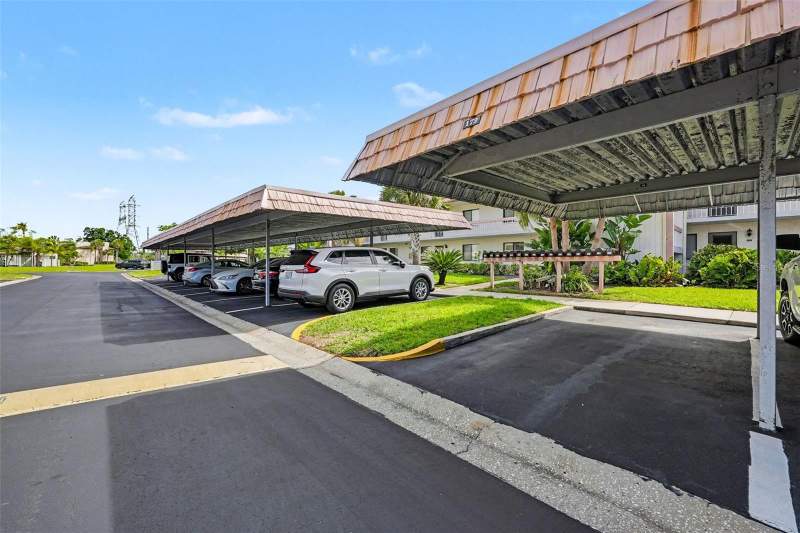 2 bedroom Condominium at 172 Lakeview Way #172, East Lake Woodlands Condo, Oldsmar — photo 3