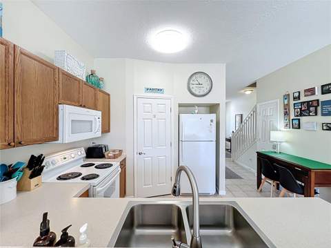 8104 Princess Palm Lane, Kissimmee FL - photo 20 of 71