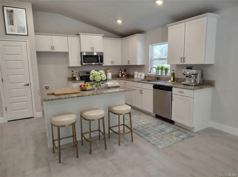 3 bedroom Single Family Residence at 1110 Heron Point Drive, Wyld Palms Village Condominium, Inverness — photo 2