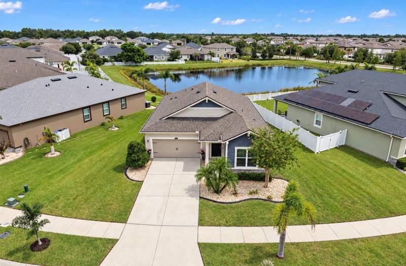 3 bedroom Single Family Residence at 13112 Rain Lily Drive, Triple Creek Ph 2 Village E, Riverview — photo 2