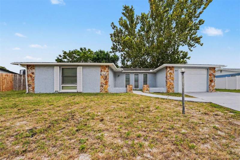 7820 BIRCHWOOD DRIVE home for sale in Palm Terrace Gardens