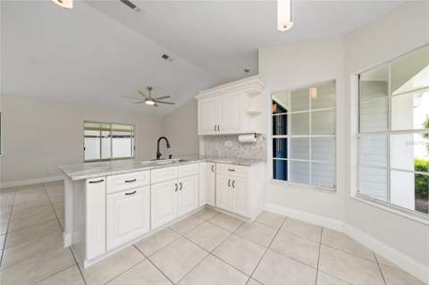2042 Gamboge Drive, Orlando FL - photo 14 of 34