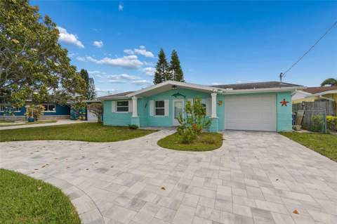 4234 Floramar Terrace, New Port Richey FL - photo 7 of 99