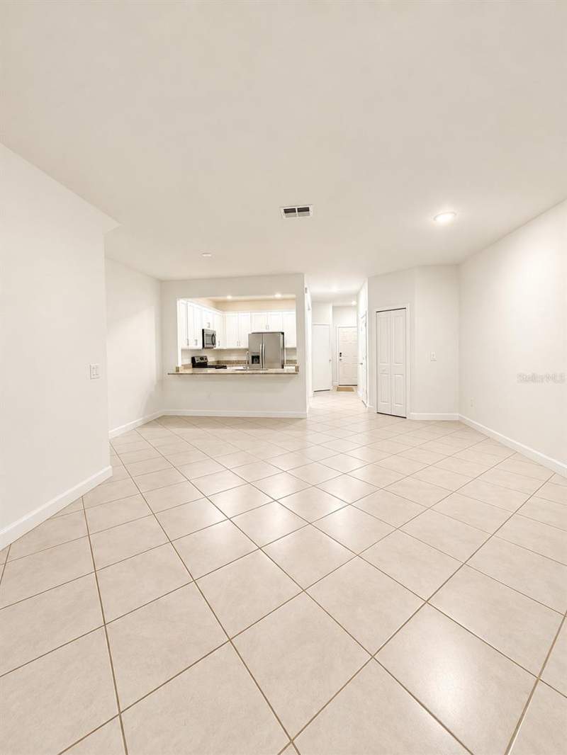 3 bedroom Townhouse at 15263 Sunny Day Drive, Lorraine Lakes Ph Iia, Bradenton — photo 3