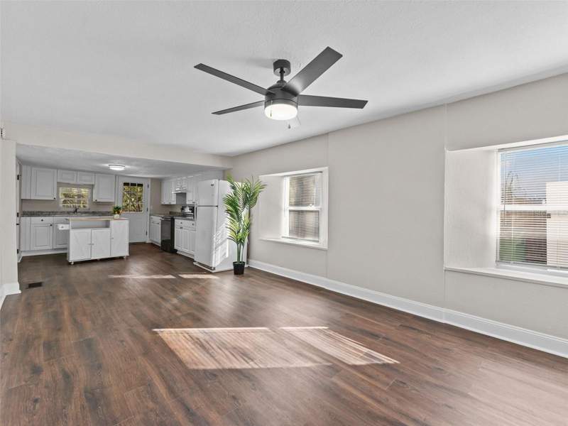 3 bedroom Single Family Residence at 3622 E Mohawk Avenue, Bellmont Heights, Tampa — photo 4