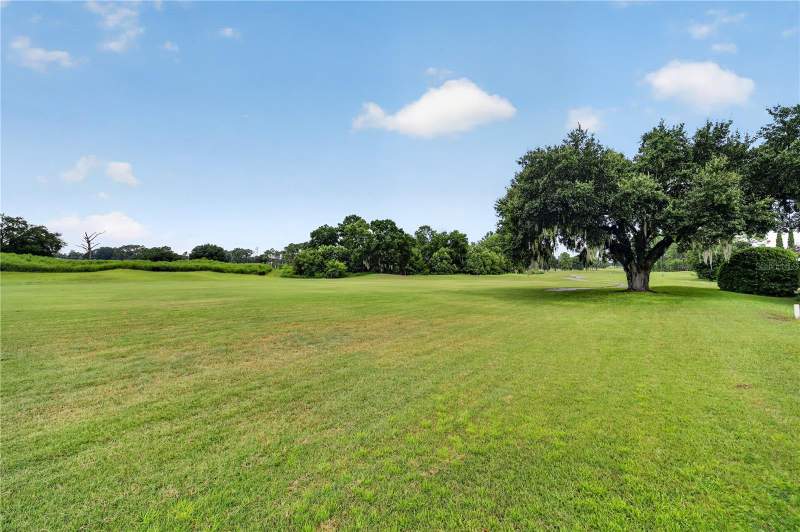 2 bedroom Single Family Residence at 13500 SE 97th Terrace Road, Spruce Creek Gc, Summerfield — photo 2