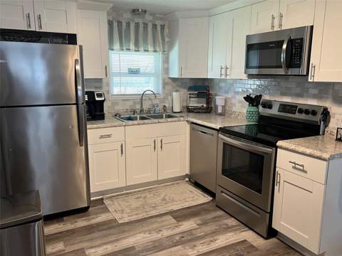 142 Fern Palm Street, Largo FL - photo 13 of 31