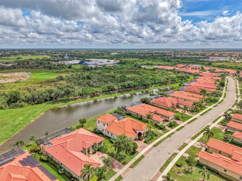 4 bedroom Single Family Residence at 10908 Bullrush Drive, Sarasota National Ph 2A, Venice — photo 4