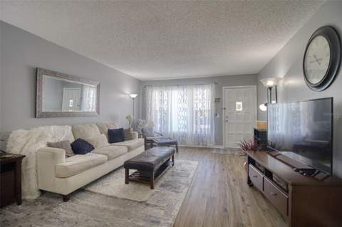 2436 Rhodesian Drive #32, Clearwater FL - photo 6 of 6