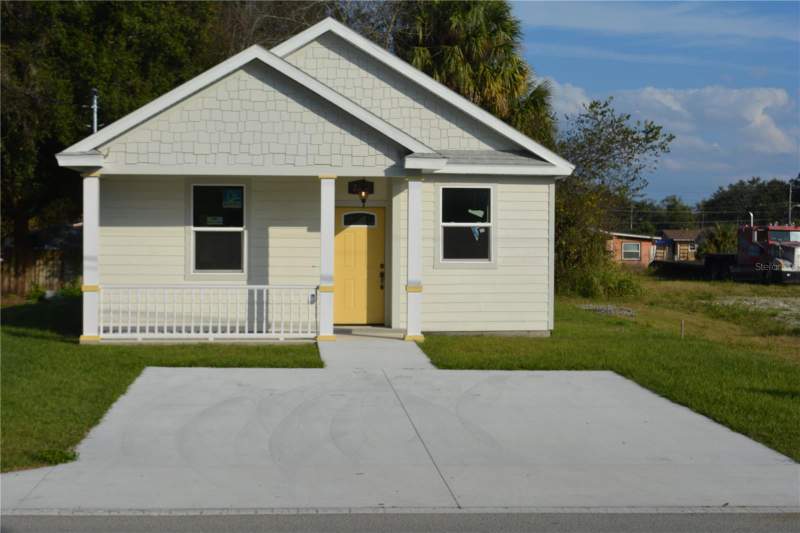 2 bedroom Single Family Residence at 2221 Sipes Avenue Avenue, Midway Packards 1st Add To Midway, Sanford — photo 2