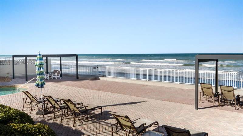 11 bedroom Single Family Residence at 3837-3839 S Atlantic Avenue, Ocean View Sec Halifax Estates Su, Daytona Beach — photo 4