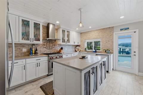 137 12th Street, Tierra Verde FL - photo 7 of 44