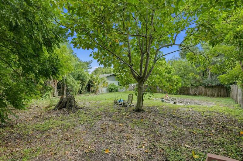 3 bedroom Single Family Residence at 2219 11th Avenue, A M Thorpes, Bradenton — photo 3