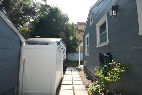 4405 N Tampania Avenue, Tampa FL - photo 16 of 21