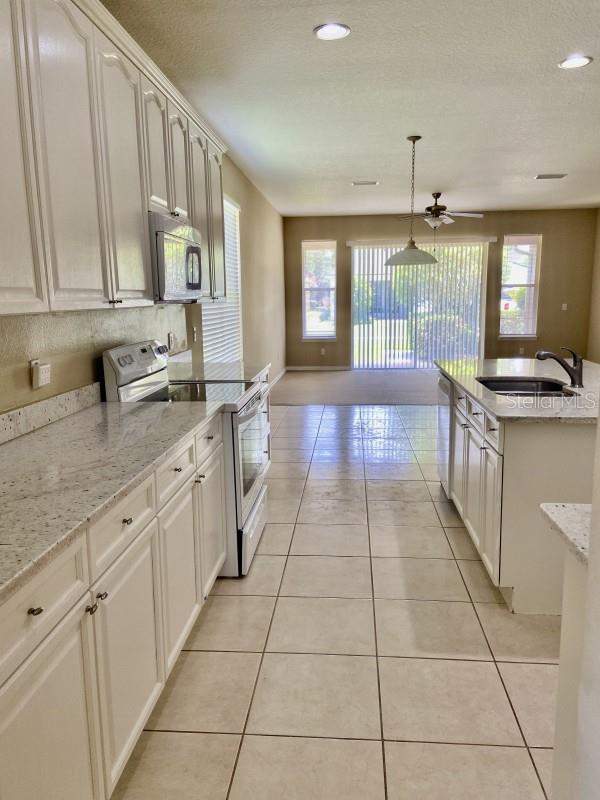 3 bedroom Single Family Residence at 6679 Duncaster Street, Lakes/Windermere Ph 02A, Windermere — photo 3