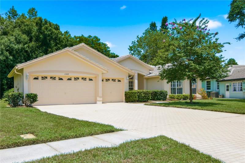 4 bedroom Single Family Residence at 3187 Sterling Street, Crescent Oaks Country Club Ph 1, Tarpon Springs — photo 2