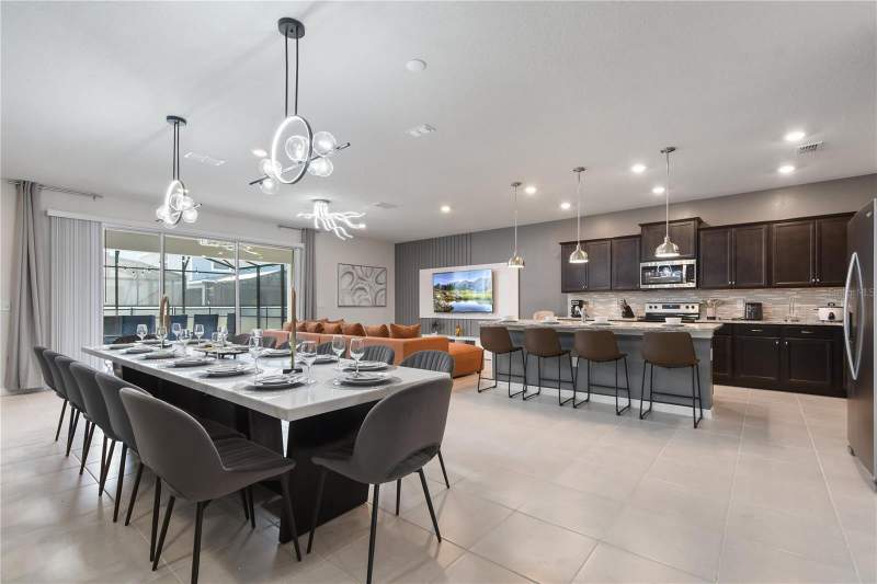 10 bedroom Single Family Residence at 4157 Lana Avenue, Windsor Island Residence Ph 3, Davenport — photo 4