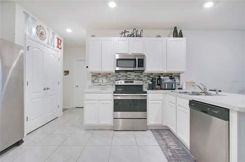 3676 Scarlet Oak Drive, St Cloud FL - photo 7 of 30