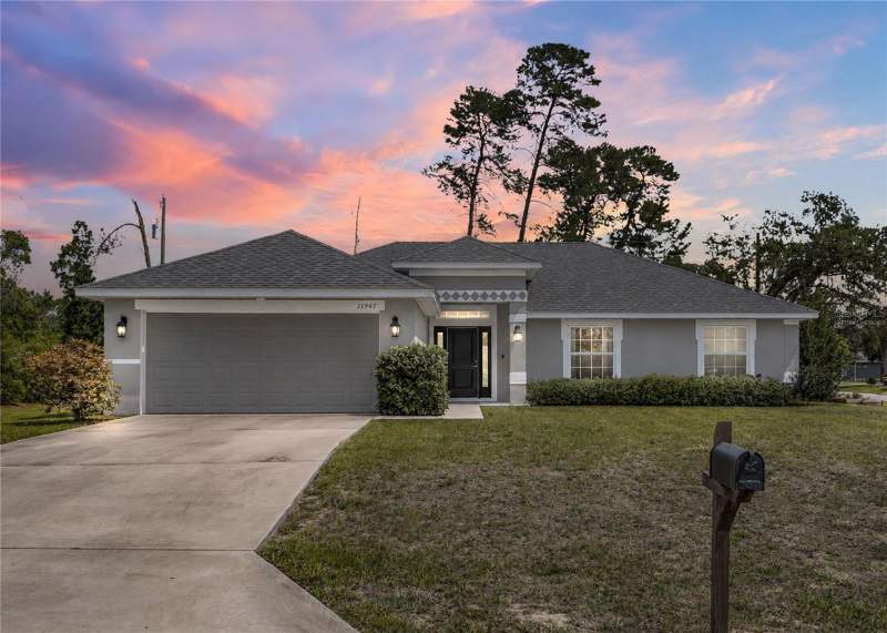 4 bedroom Single Family Residence at 15947 SW 26th Court, Marion Oaks Un 03, Ocala — photo 1
