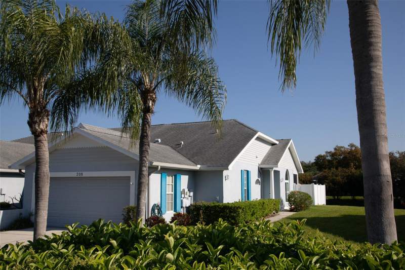 Sun Ketch Townhomes At Cypress Lakes