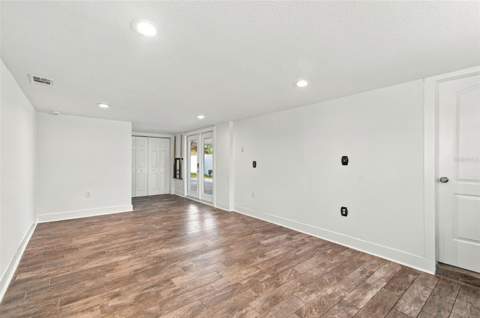 4107 W Wyoming Avenue, Tampa FL - photo 12 of 42