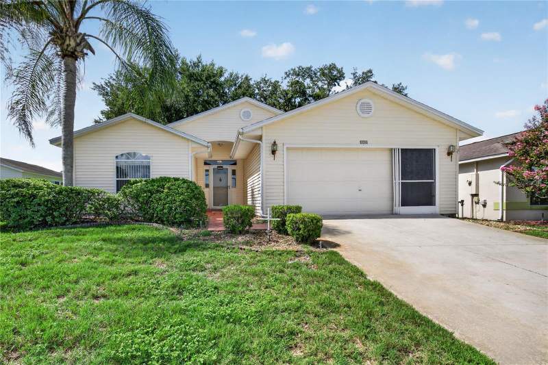 Pennbrookeamp;Homes for Sale in Leesburg, FL