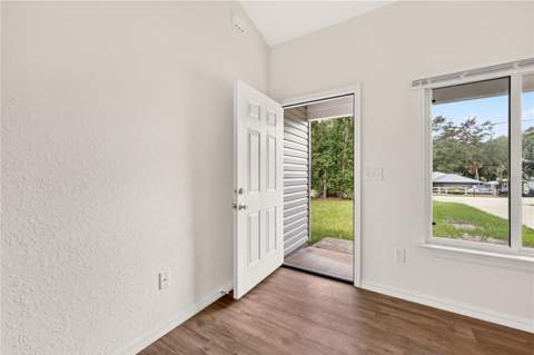 6255 SE 165th Court, Ocklawaha FL - photo 6 of 6