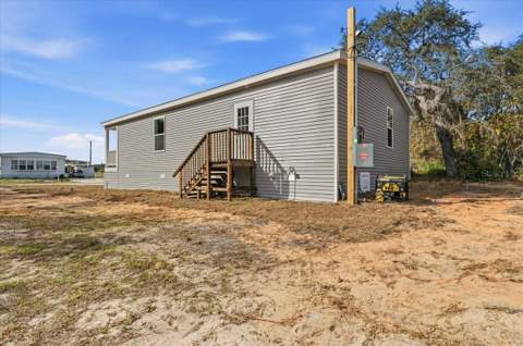 449 Stone Street, Wildwood FL - photo 6 of 28
