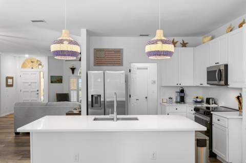 9302 Knightsbridge Court, Tampa FL - photo 18 of 37