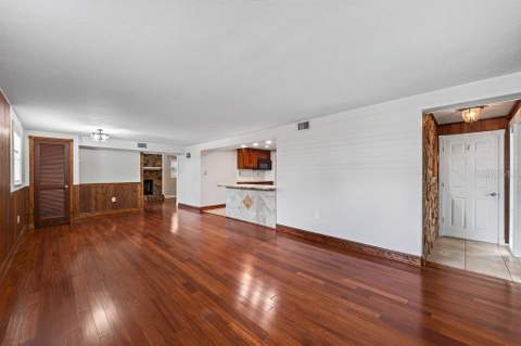 11005 N 27th Street, Tampa FL - photo 6 of 6