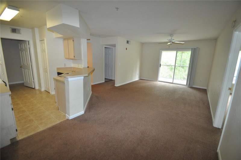 2 bedroom Condominium at 738 Crest Pines Drive #734, Crest/Waterford Lakes, Orlando — photo 3