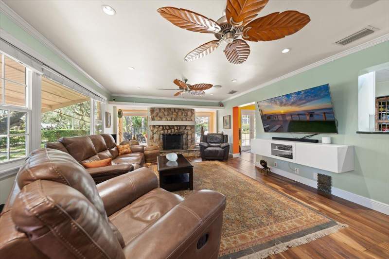 3 bedroom Single Family Residence at 1921 Cardinal Road, Dunedin Ridge 1st Add, Dunedin — photo 5