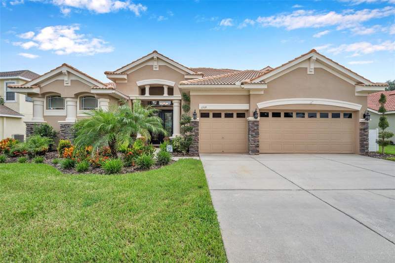 5 bedroom Single Family Residence at 11519 Belle Haven Drive, Waters Edge 02, New Port Richey — photo 2