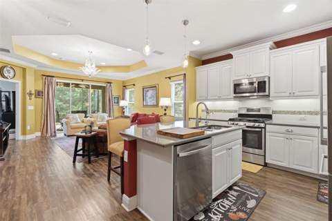 13584 Circa Crossing Drive, Lithia FL - photo 9 of 58