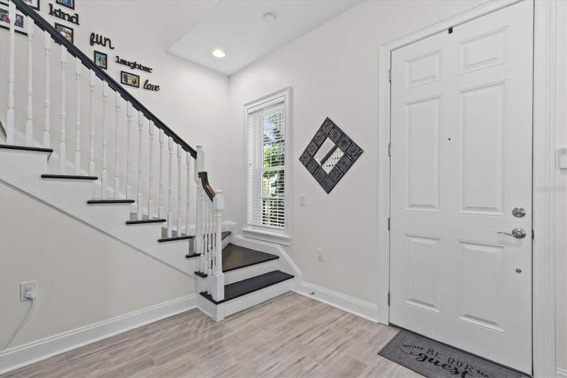 4 bedroom Townhouse at 480 Gilman Place, Back Bay At Carillon, St Petersburg — photo 3