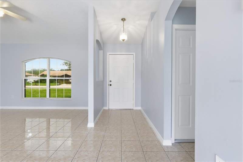 3 bedroom Single Family Residence at 824 Alcan Avenue, Deltona Lakes Un 44, Deltona — photo 4