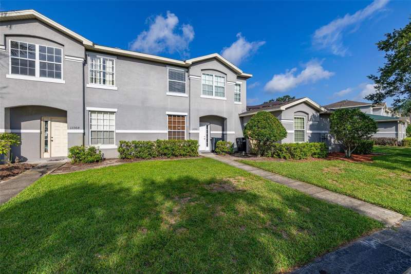 3 bedroom Townhouse at 13304 Summerton Drive, Summerfield, Orlando — photo 3