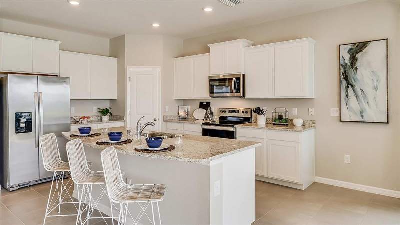4 bedroom Single Family Residence at 11908 Kingsley Trail, Bella Lago, Parrish — photo 3