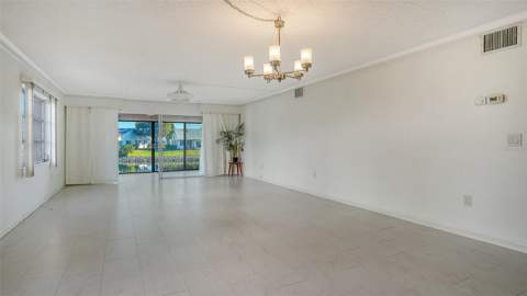 4868 Independence Drive, Bradenton FL - photo 6 of 6