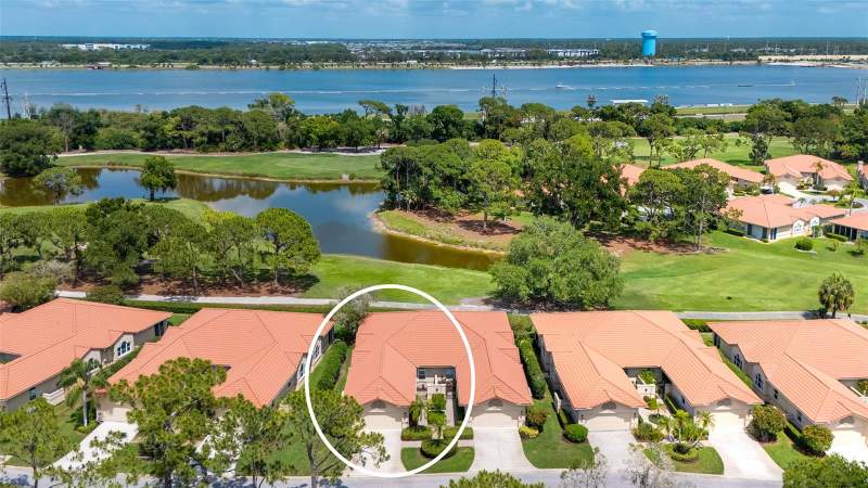 2 bedroom Villa at 3374 W Chelmsford Court #9, Chelmsford Close - The Meadows, Sarasota — photo 2
